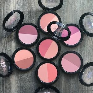 Kat Von D duo blush lot